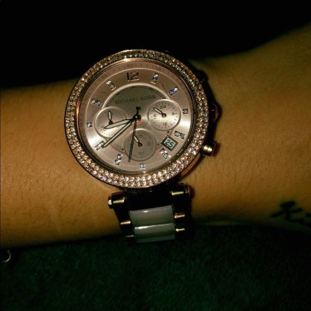 Mk watch - Picture 5 of 5